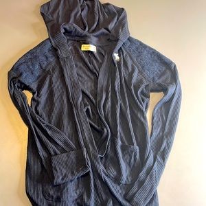 Girls navy light sweater/shirt